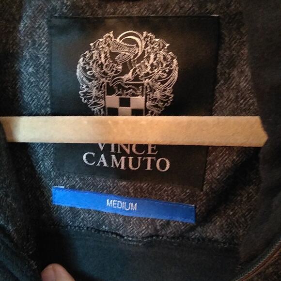 Vince Camuto women's size medium biker jacket. Warm - Picture 2 of 9